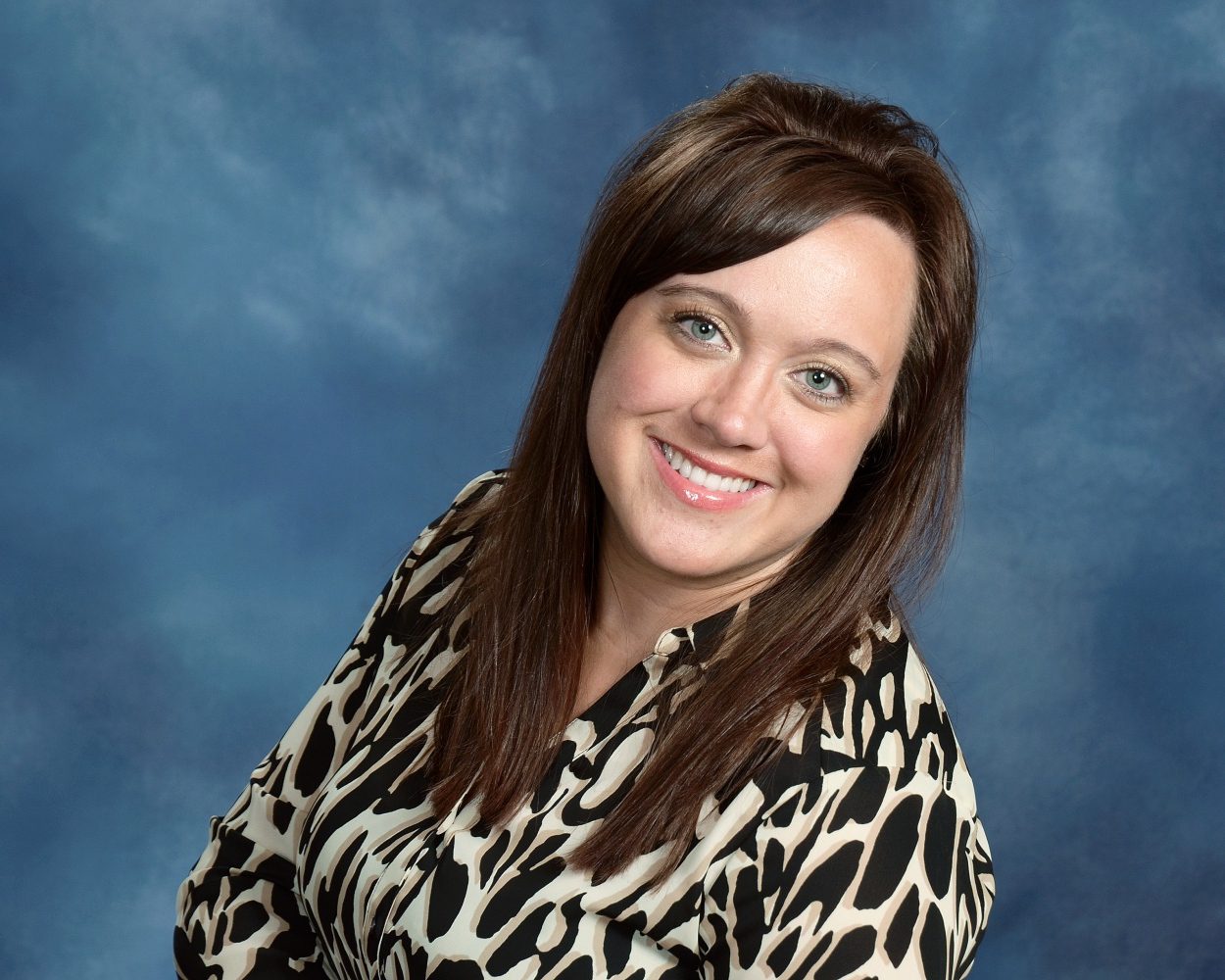 Amanda Strom : Accounting Specialist